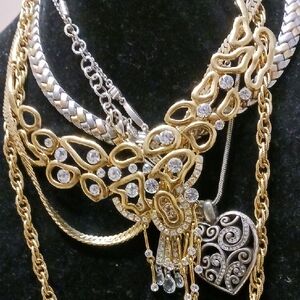6 Elegant Gold and Silver Necklaces